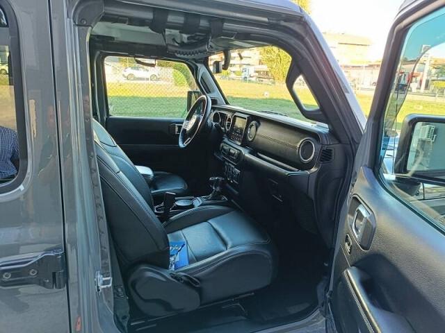 Jeep Wrangler Unlimited 2.2 Mjt II Sahara