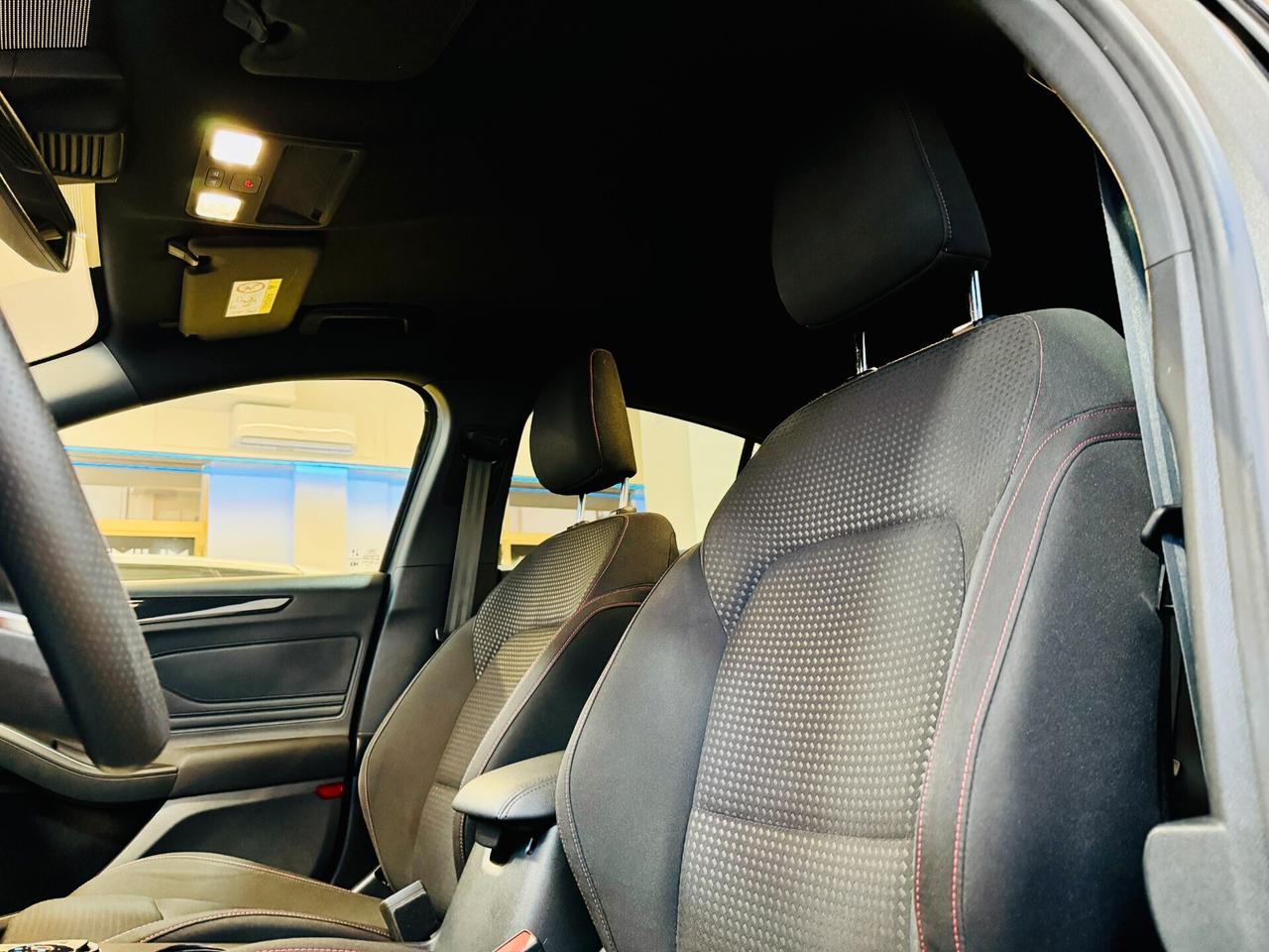 Ford Focus 1.5 Diesel 120 CV 5p. ST-Line / Autom