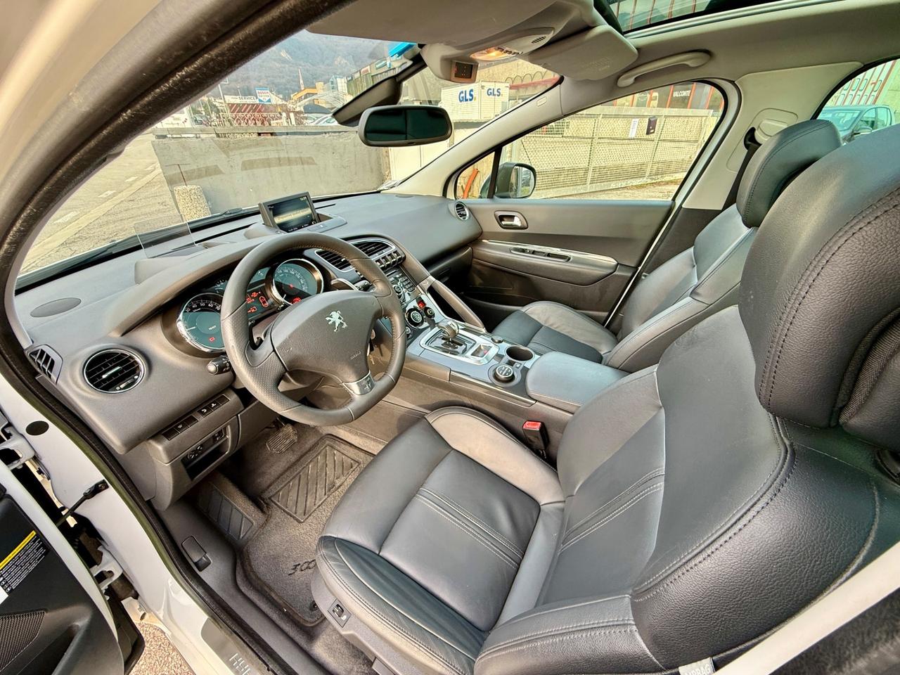 Peugeot 3008 HYbrid4 (4x4) FULL OPT 140.000Km