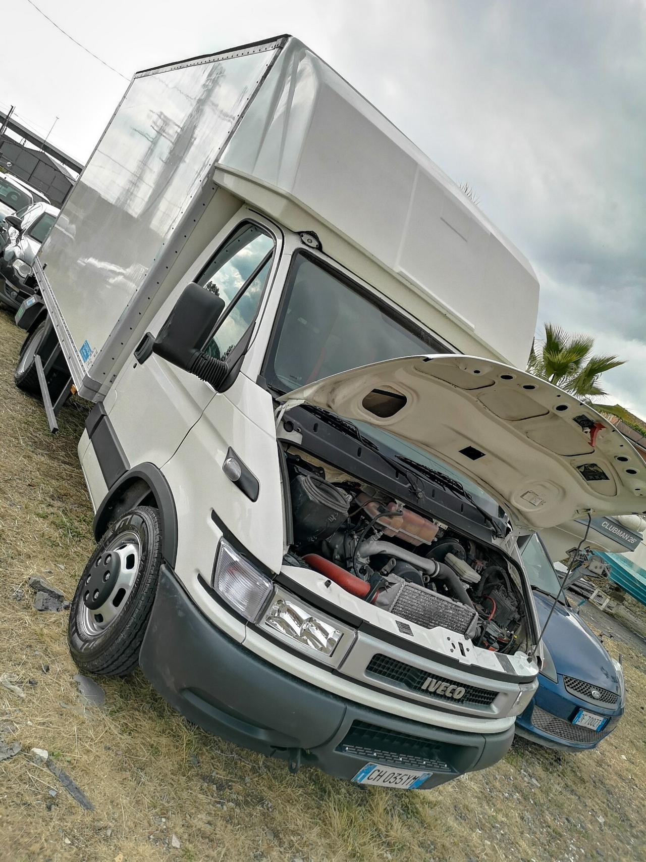 Iveco Daily Iveco daily 35c11 Sponta Idraulica