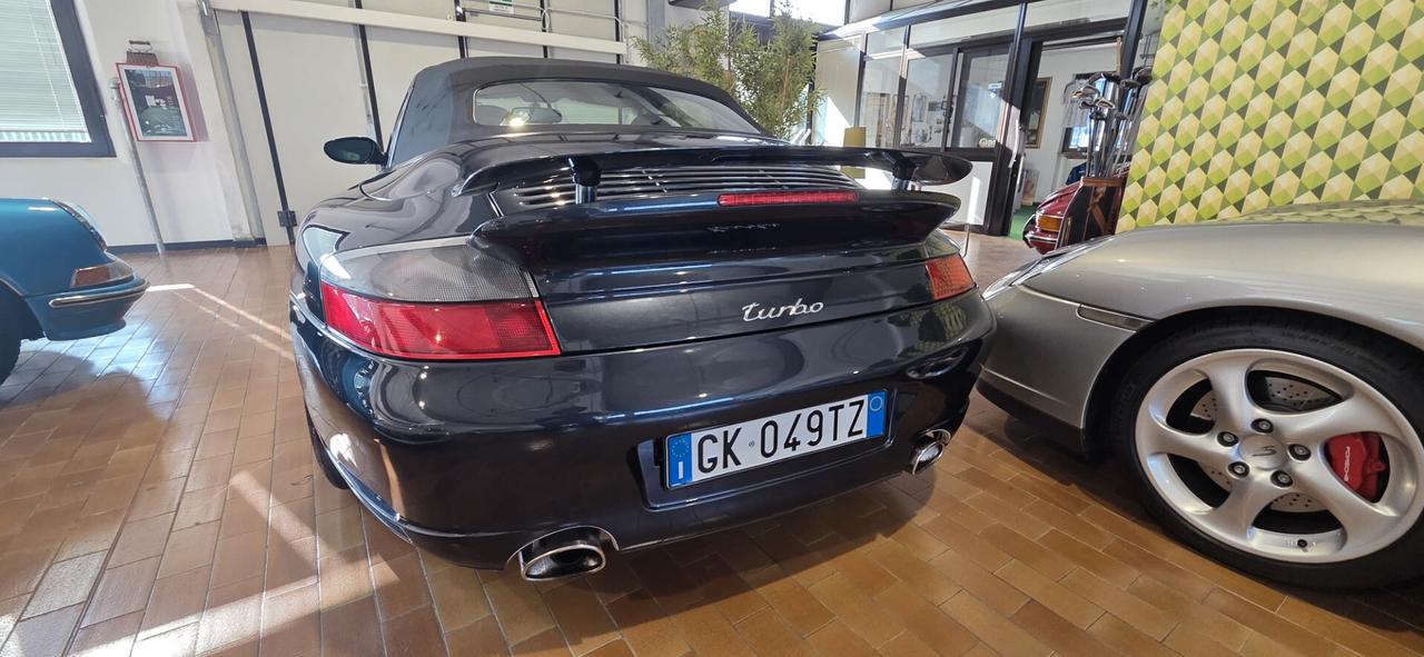 996 911 Porsche Turbo Cabriolet Book service Full Italia