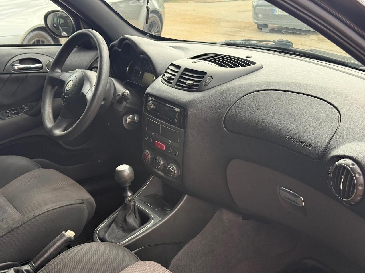 Alfa Romeo 147 1.9 JTD (120) 5 porte Progression