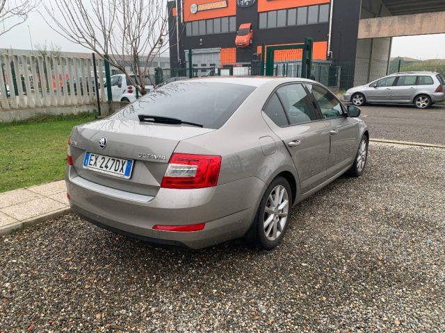 SKODA Octavia 1.2 TSI Ambition