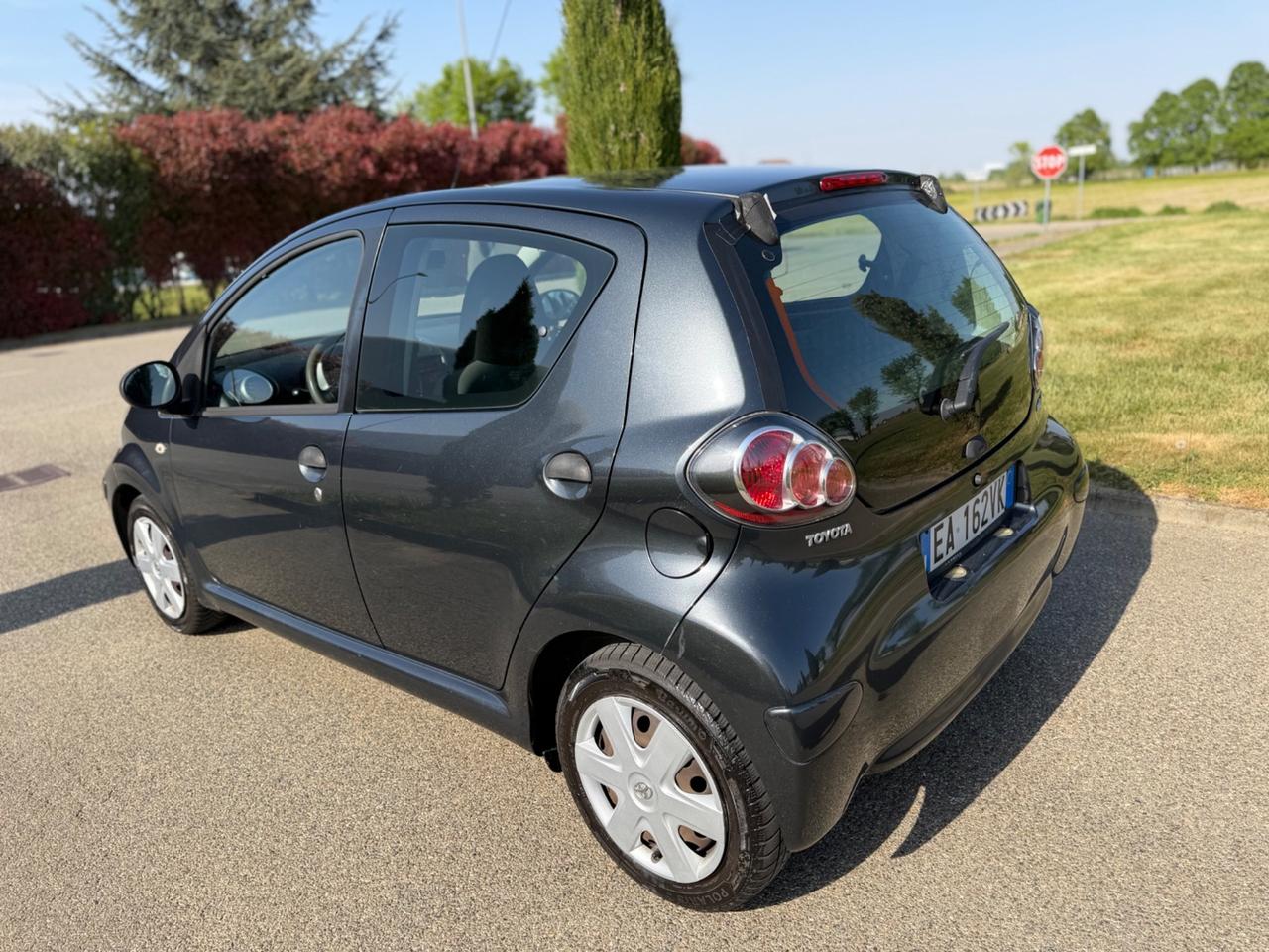 Toyota Aygo 1.0 12V VVT-i 5 porte