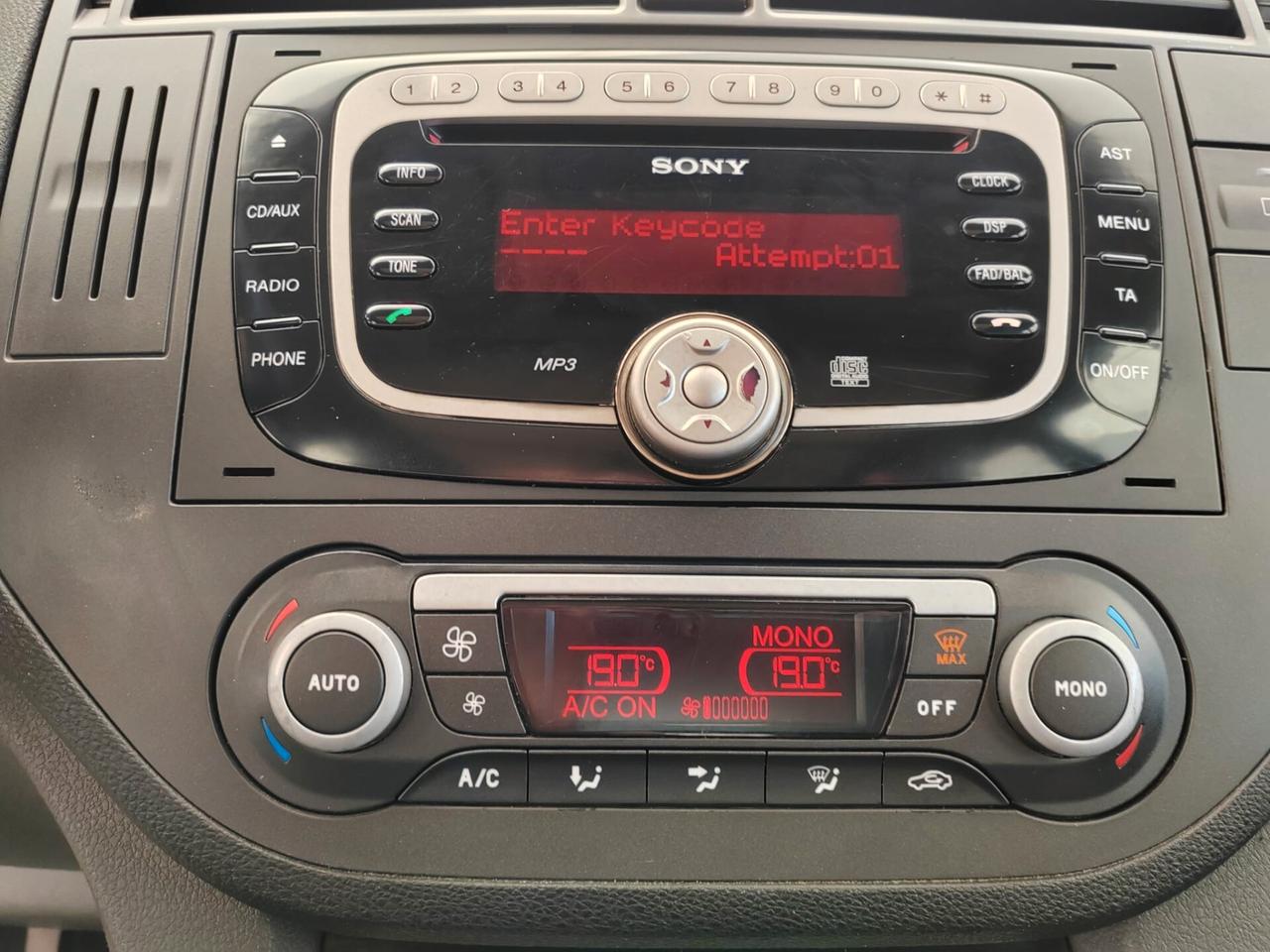 Ford C-Max 1600 Diesel 109 CV