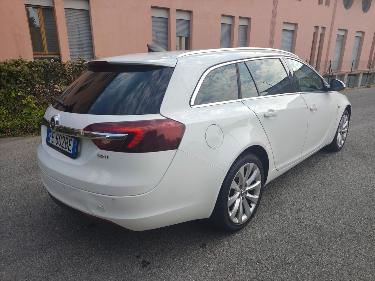 Opel Insignia 1.6 CDTI euro 6b Sports Tourer automatic