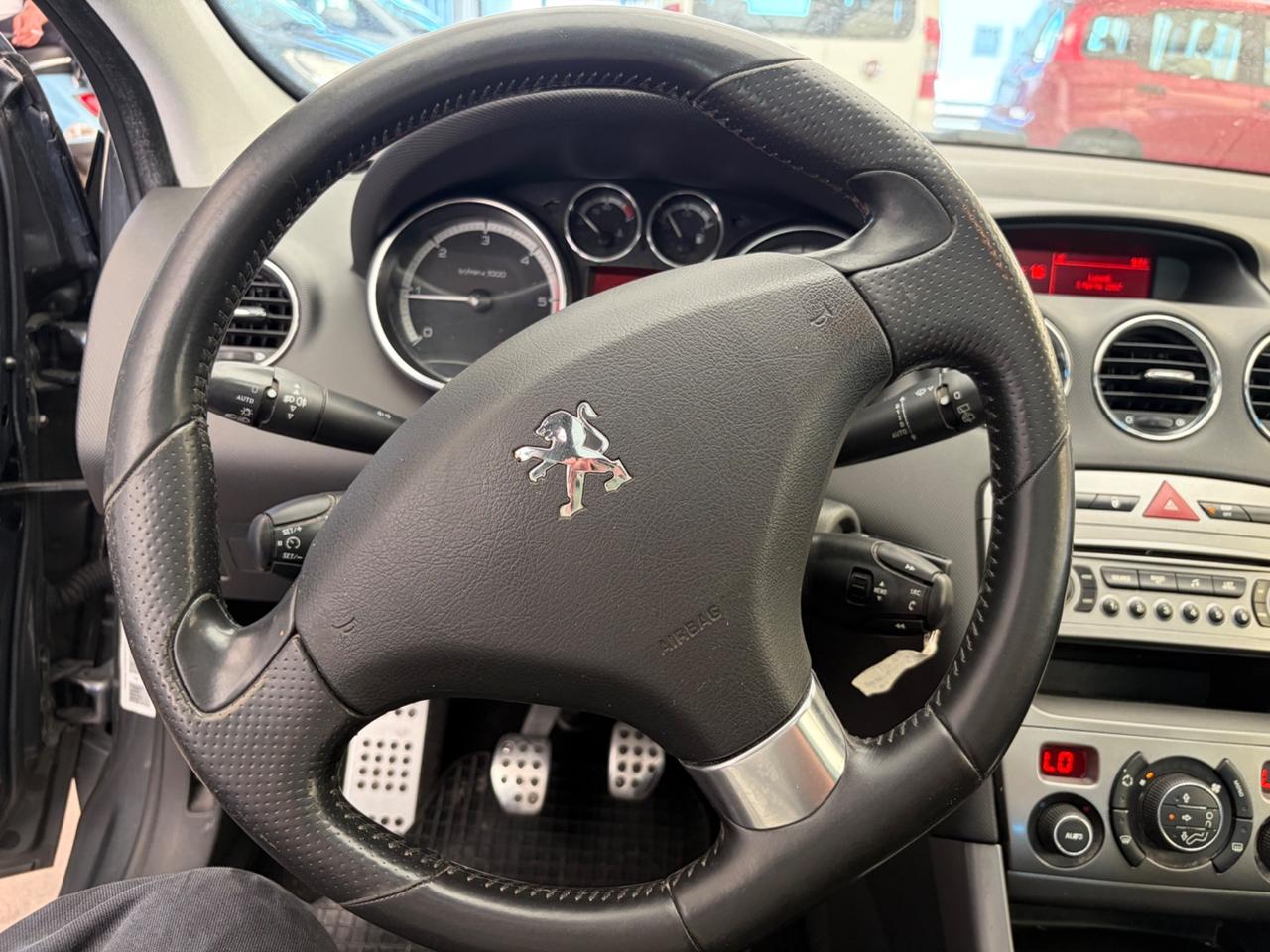 Peugeot 308 1.6 HDi 110CV SW Ciel Sportium