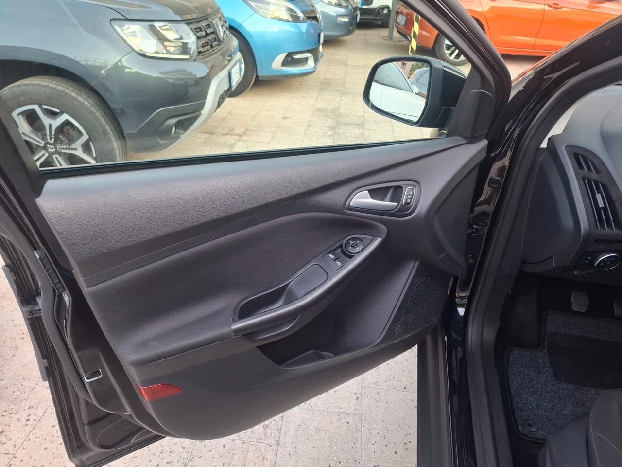 Ford Focus - 1.6 TDCI Titanio