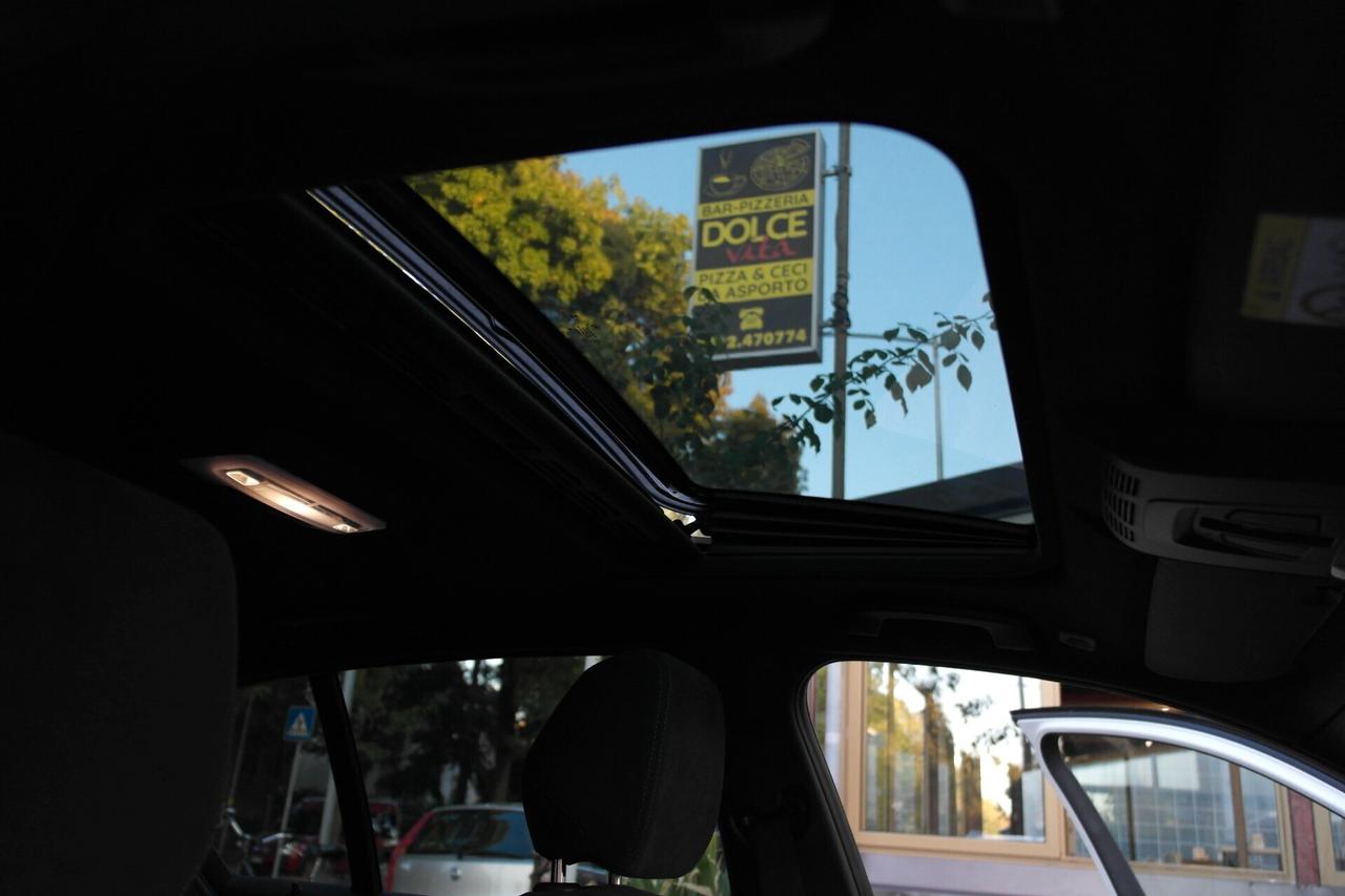 Bmw 118 118d 5p. Msport