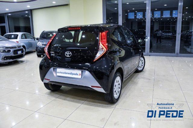 TOYOTA Aygo Connect 1.0 VVT-i 72CV 5 porte x-cool