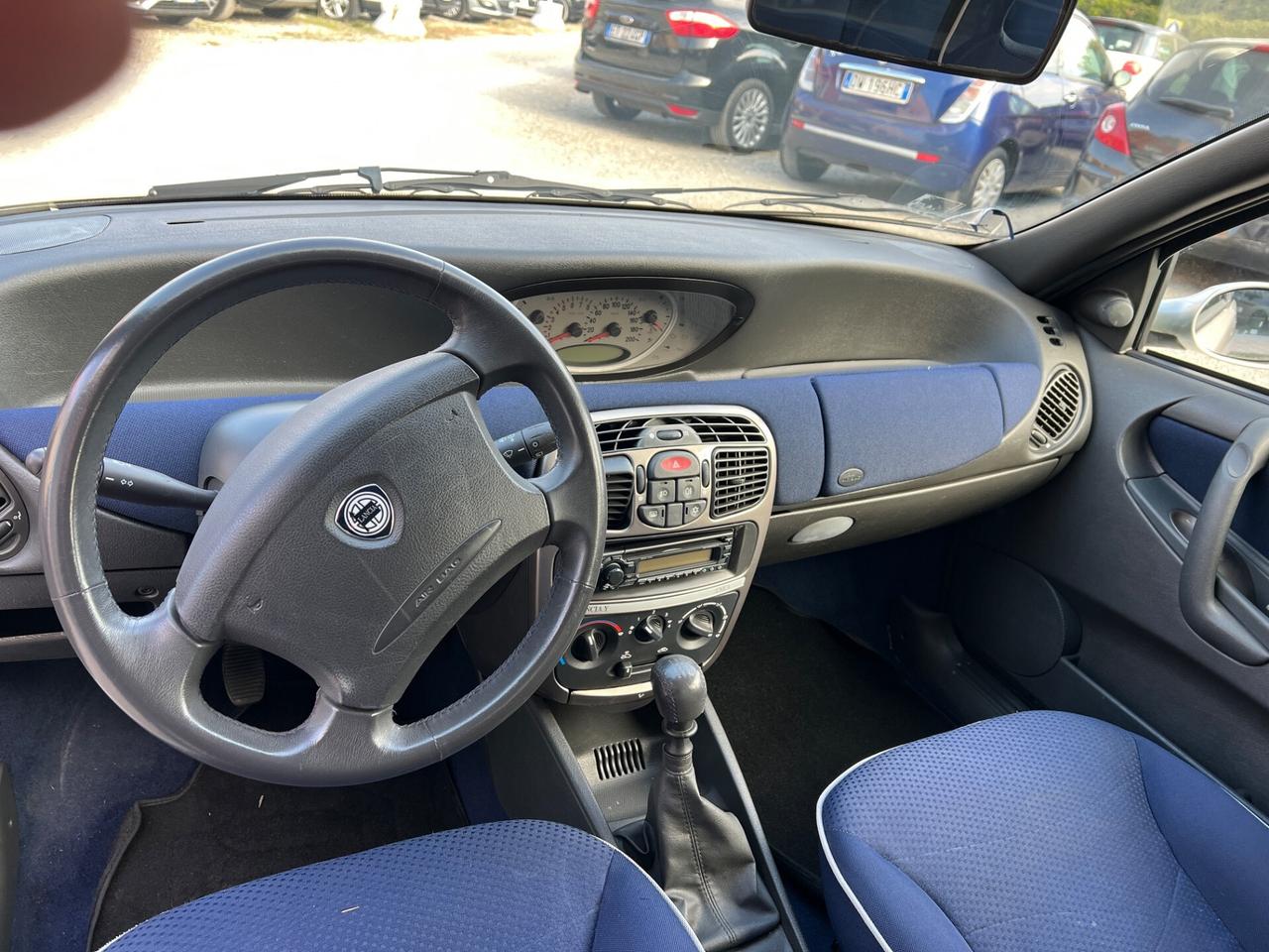 Lancia Y 1.2i cat LS