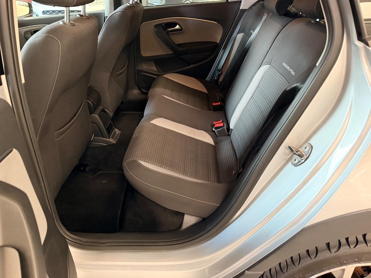 Volkswagen Polo Cross 1.2 TSI DSG BlueMotion Technology