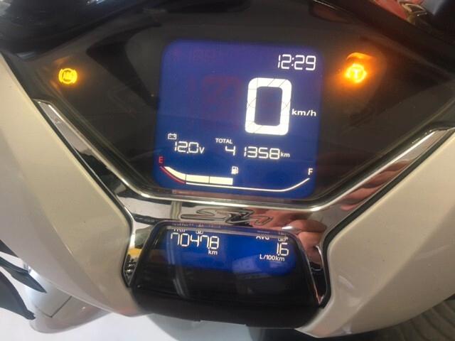 Honda SH 125 ABS + TCS
