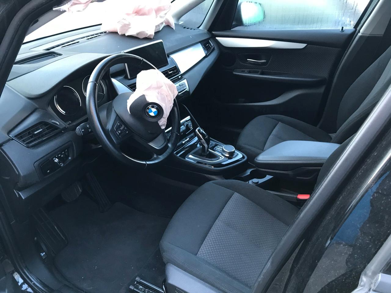 Bmw 2er Active Tourer 218d Advantage