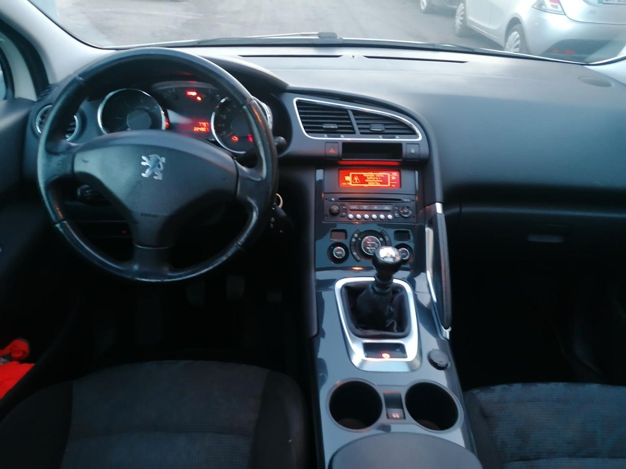 Peugeot 3008 1.6 HDi 110CV Tecno(full optional )