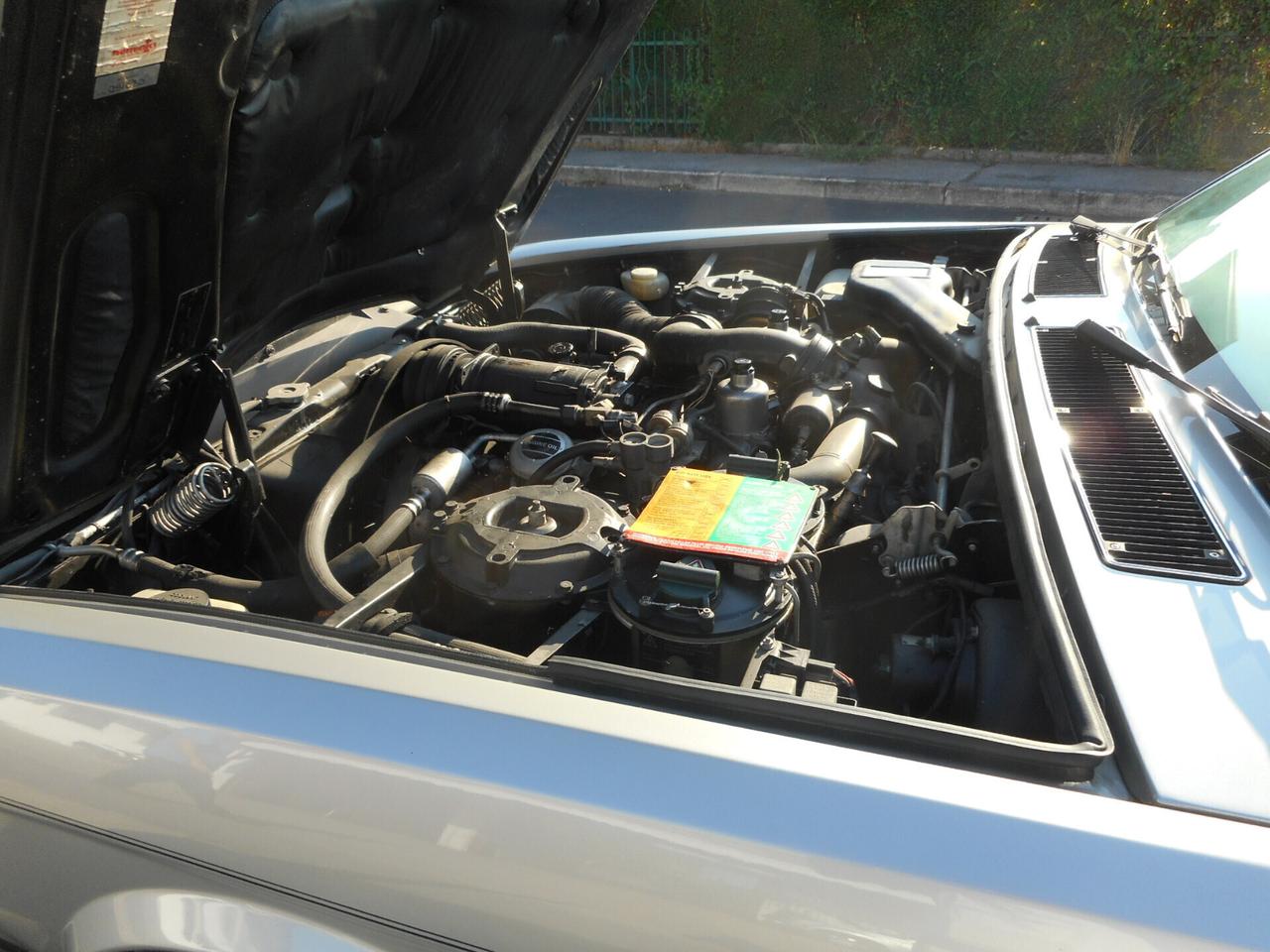 Rolls-Royce Silver Spirit