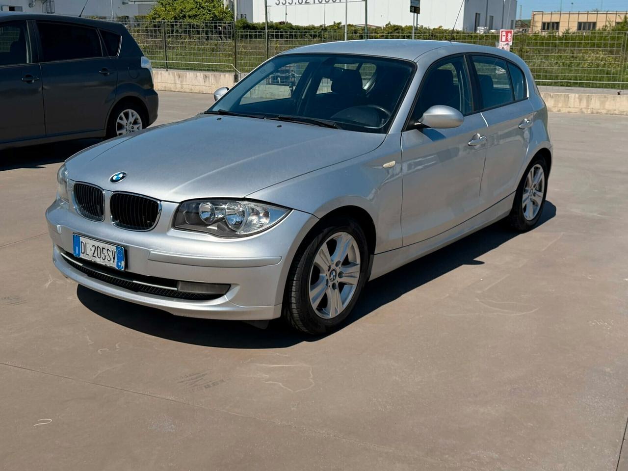 Bmw 116 116i cat 5 porte Futura/NEOPATENTATI