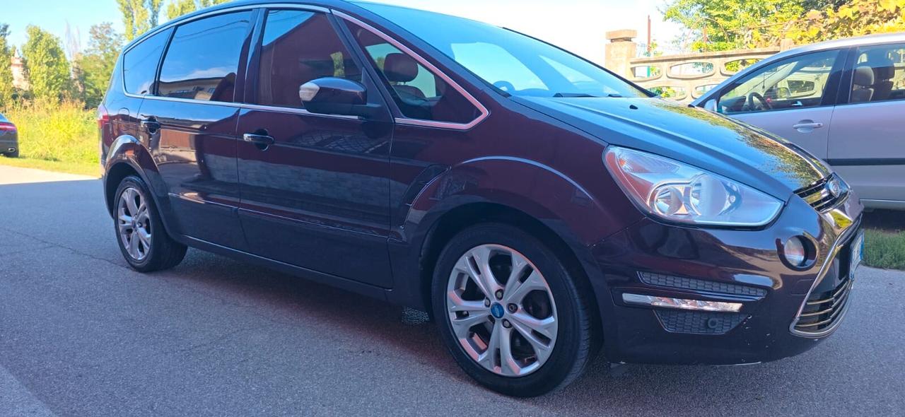 Ford S-Max 2.0 TDCi 163CV Titanium DPF 7 posti