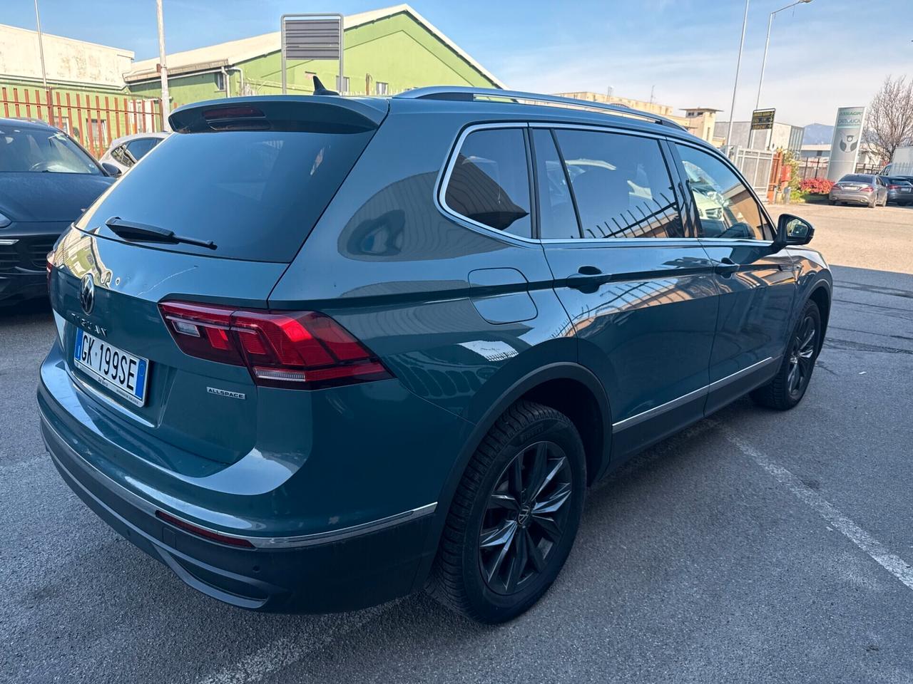 Volkswagen Tiguan Allspace 2.0 tdi 7 POSTI (EURO 6E)