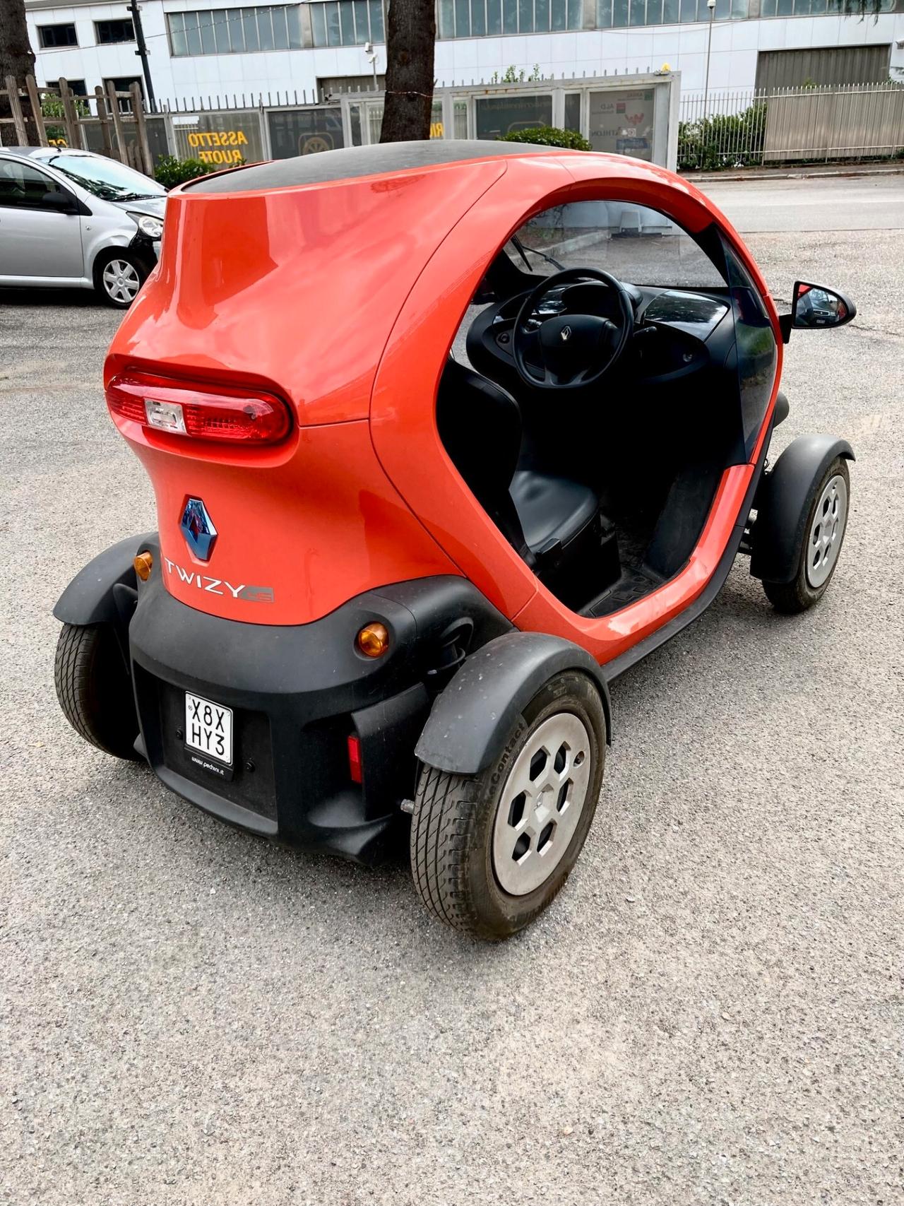 Renault Twizy 45