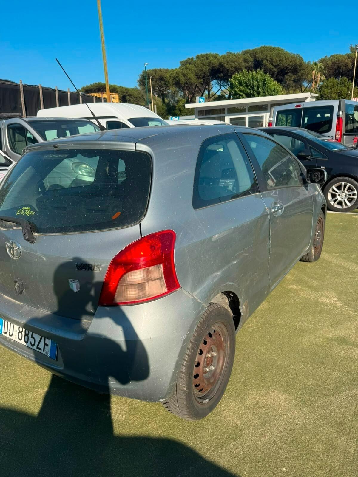 Toyota Yaris 1.0 3 porte