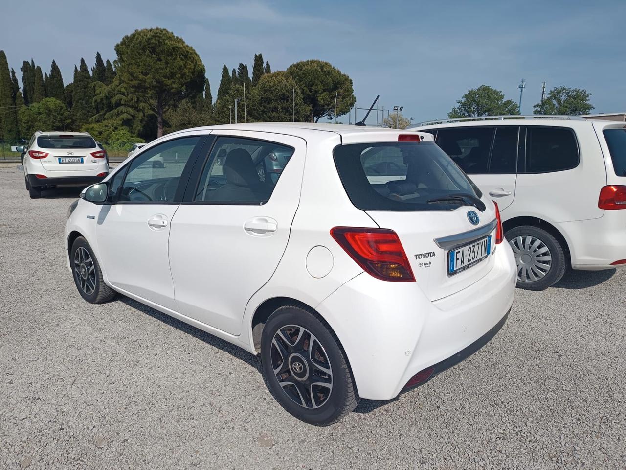 Toyota Yaris GPL HYBRID A/T Tua a 186€/Mese