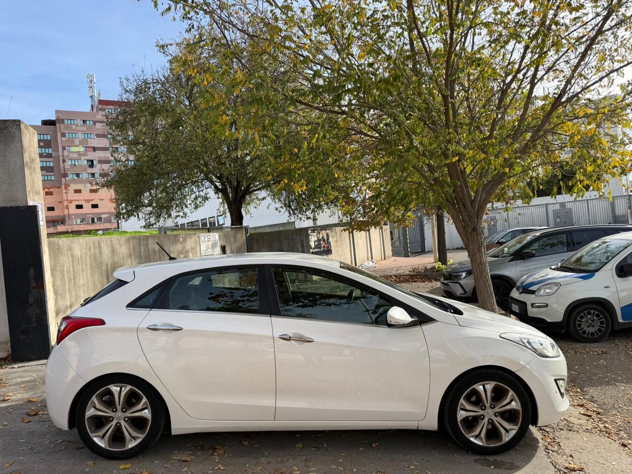 Hyundai i30 1.6 benzina GPL
