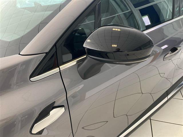 RENAULT Symbioz 1.6 E-Tech full hybrid Iconic Auto 145cv