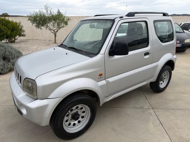 Suzuki Jimny 1.3i 16V cat 4WD JX Gancio Traino
