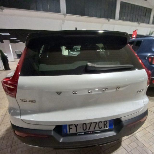 VOLVO XC40 D3 AWD R-design