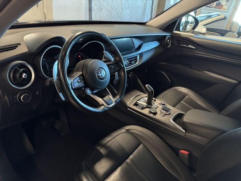 Alfa Romeo Stelvio 2.2 Turbodiesel 190 CV AT8 RWD Executive