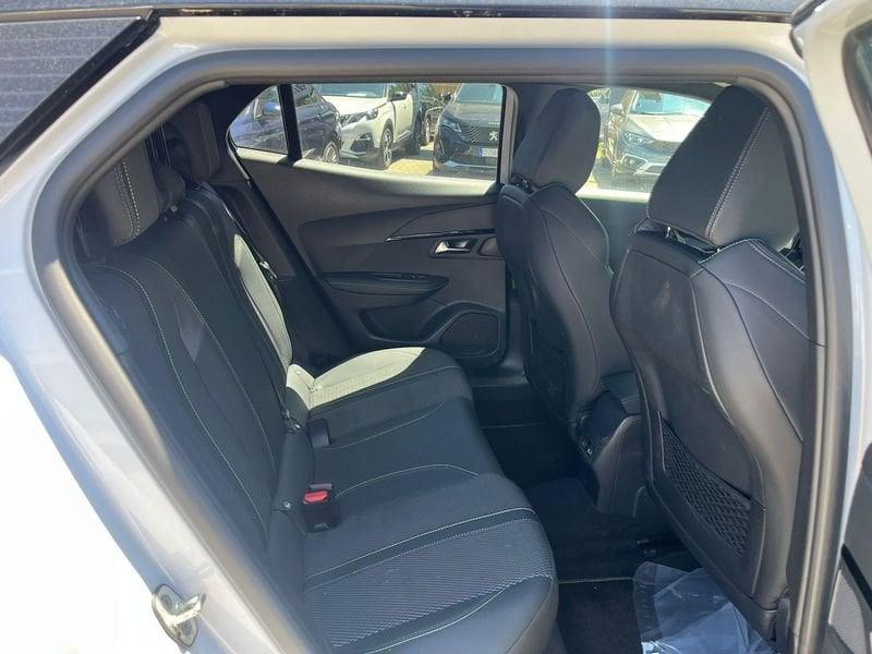 Peugeot 2008 2008 PureTech 130 S&S EAT8 GT