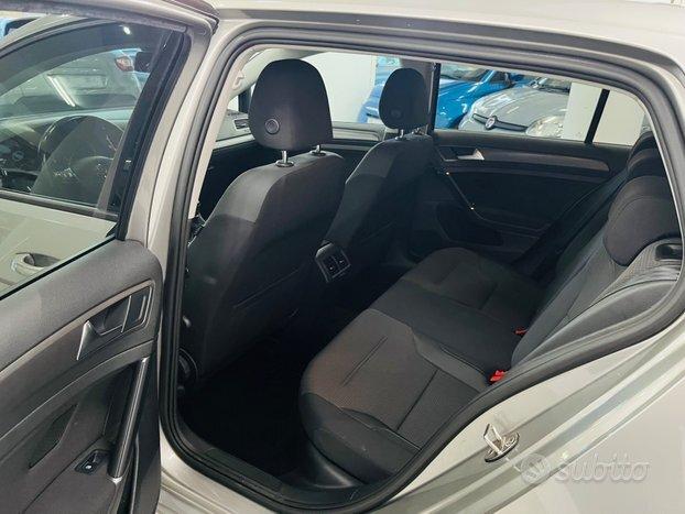 Volkswagen Golf 7.5 1.6cc 115 CV highline anno 2019.