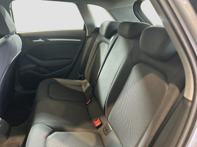 AUDI A3 A3 SPB 35 TFSI COD Business