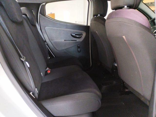 LANCIA Ypsilon 1.2 69 CV 5 porte Gold