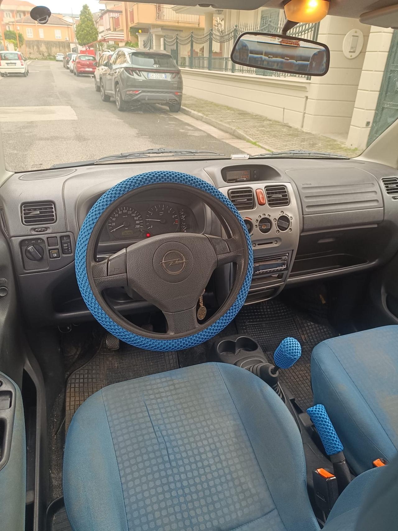 Opel Agila 1.2 16V 'Njoy