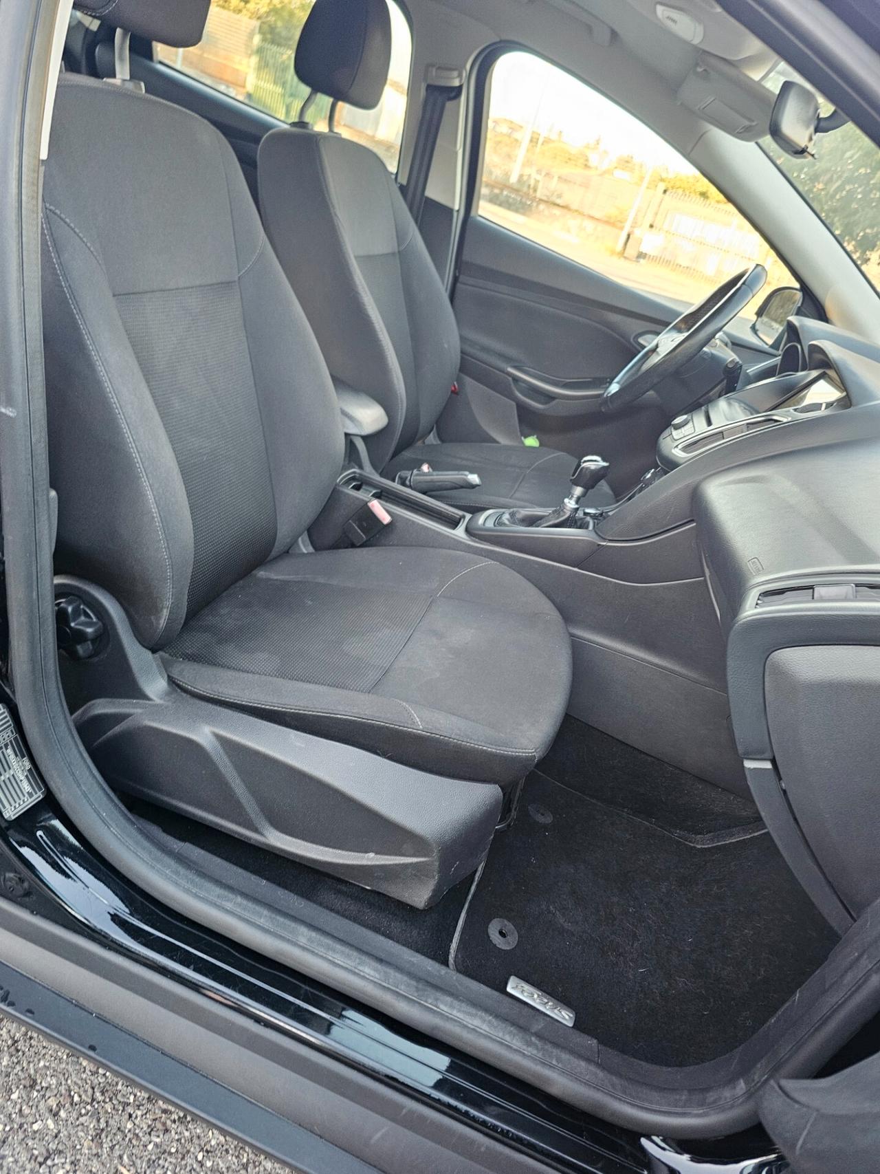 Ford Focus Titanium 1.5 diesel 120cv cambio manuale
