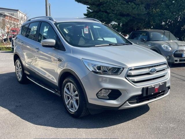 Ford Kuga 1.5 TDCI 120 CV S&S 2WD Powershift Titanium
