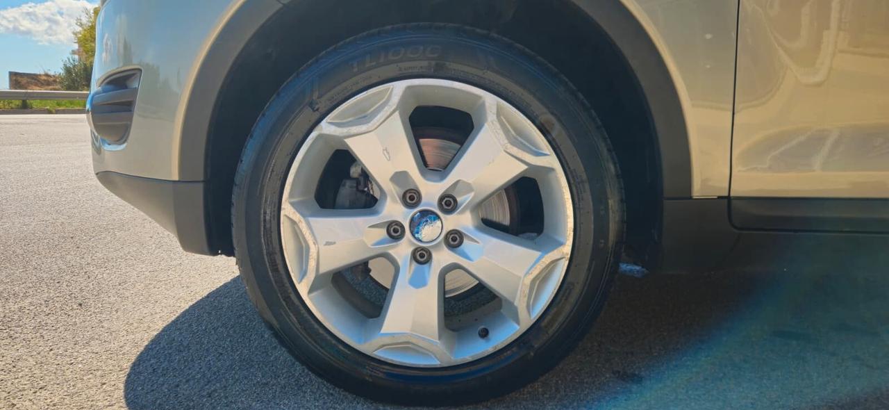Ford Kuga 2.0 TDCi 136 CV 4WD Titanium