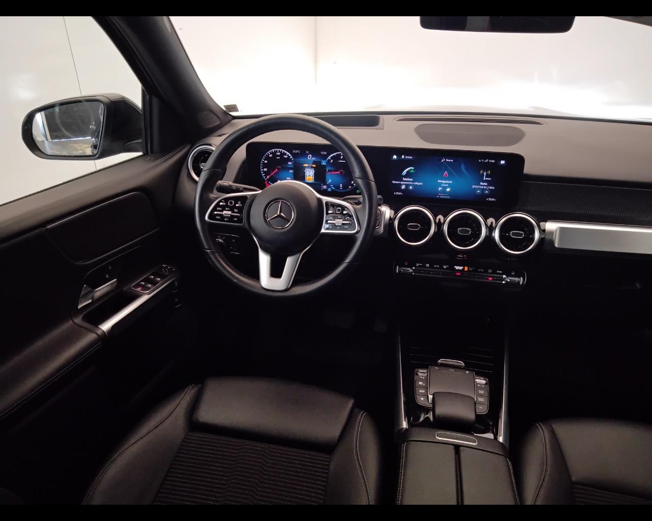 Mercedes-Benz GLB - X247 2019 - GLB 200 d Sport Plus auto