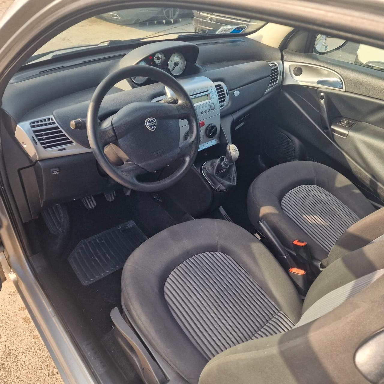 Lancia Ypsilon II 1.2 8v Platino METANO