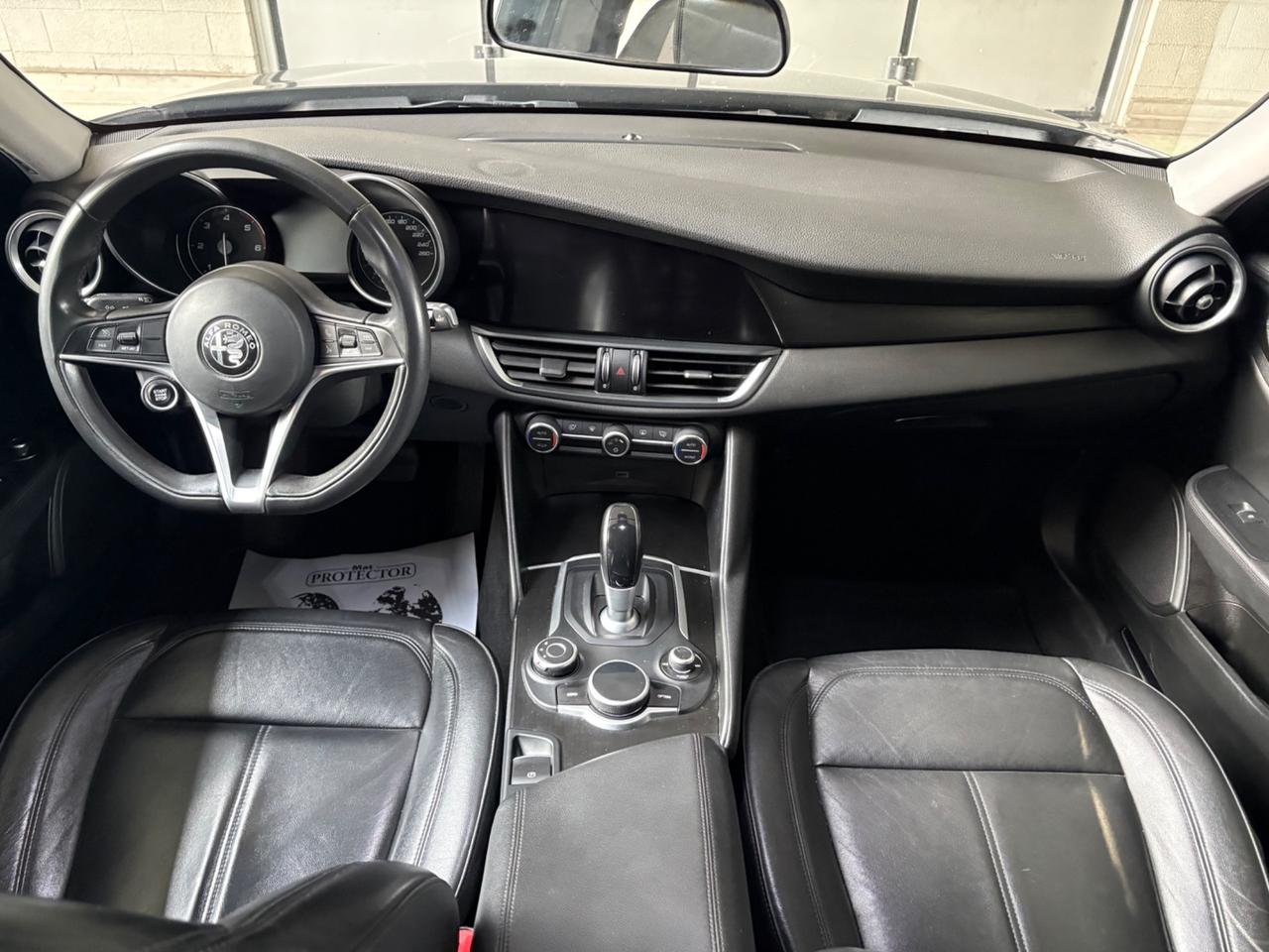 Alfa Romeo Giulia 2.2 Turbodiesel 136 CV AT8 Business