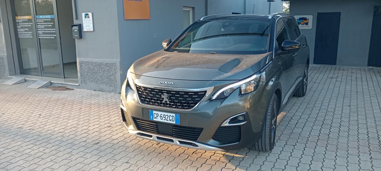 PEUGEOT 5008 BlueHDi 130 S&S EAT8 GT Line