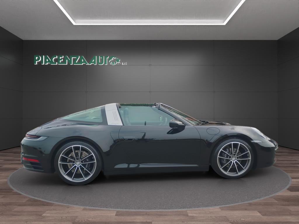Porsche 992 TARGA 3.0 4 auto..KM 8000..