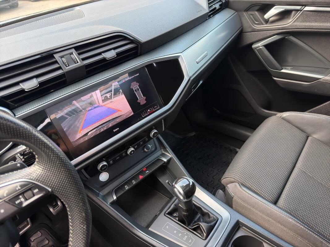 Audi Q3 35 2.0 tdi S line edition s-tronic Tetto