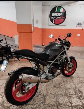 Ducati Monster 1000 S Senna