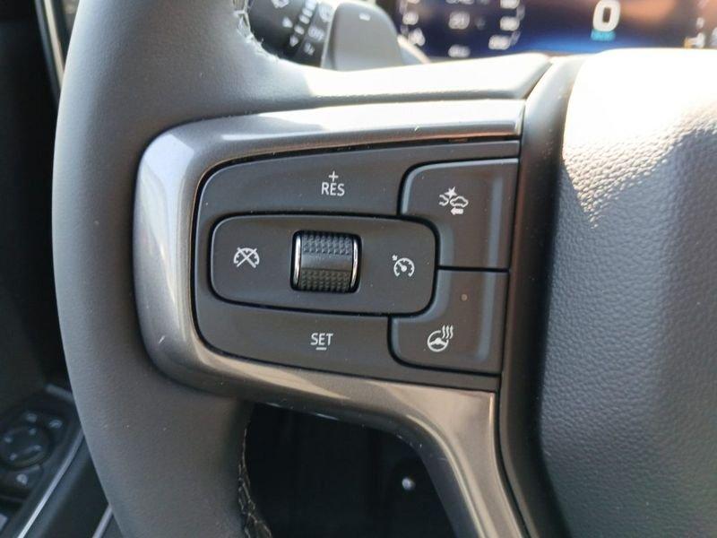 Chevrolet Silverado Silverado crew cab 6.2 V8 ecotec3 High Country 420cv auto