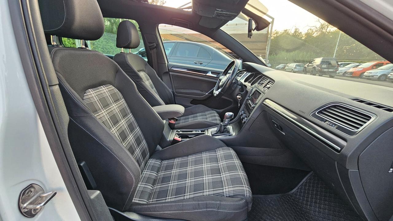 Volkswagen Golf GTD 2.0 TDI DSG BlueMotion Technology