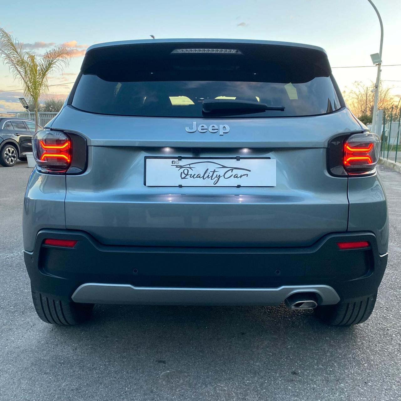 Jeep Avenger 1.2 Turbo 100 CV MHEV Summit