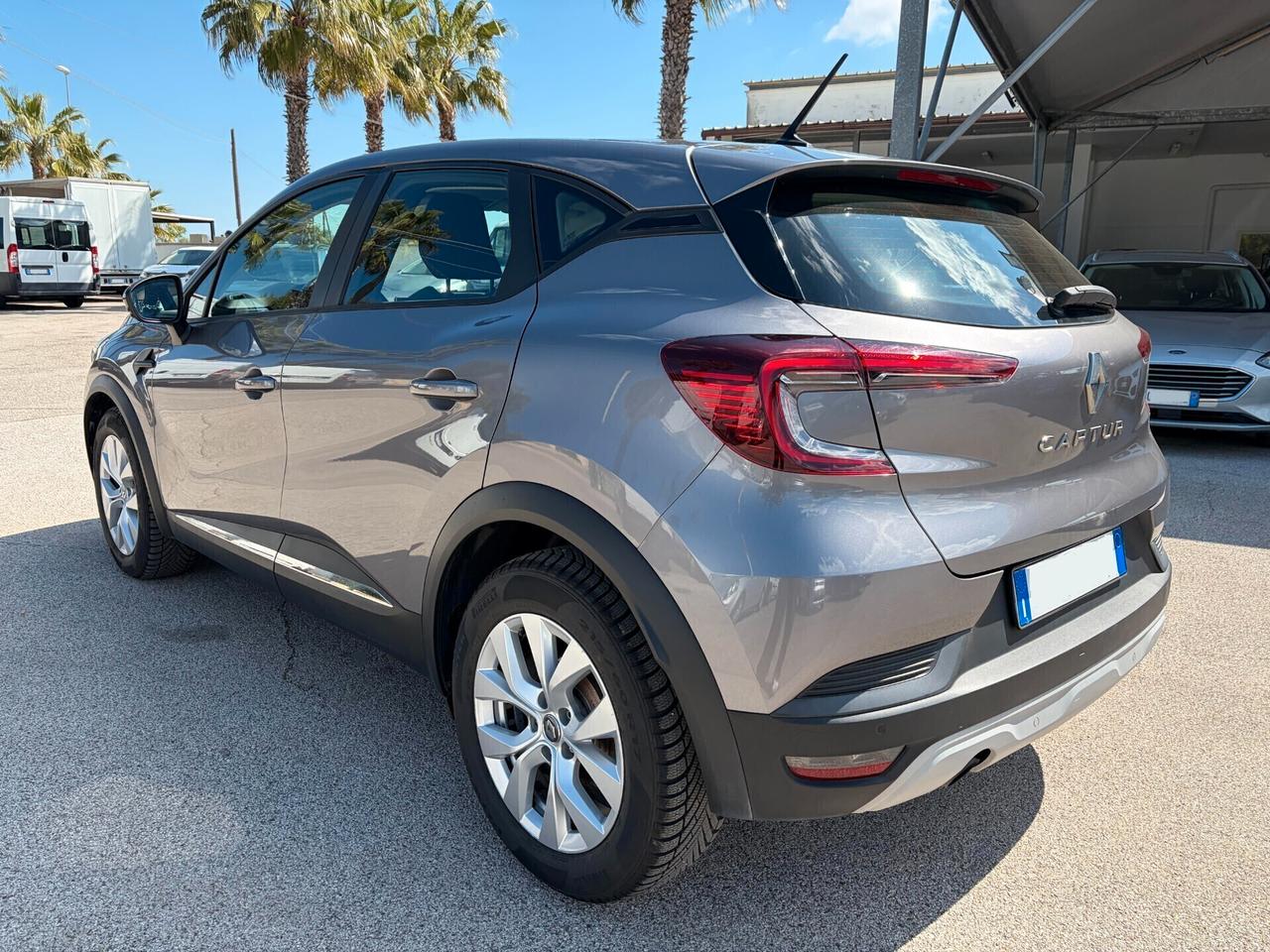 Renault Captur Blue dCi 115 CV EDC Business